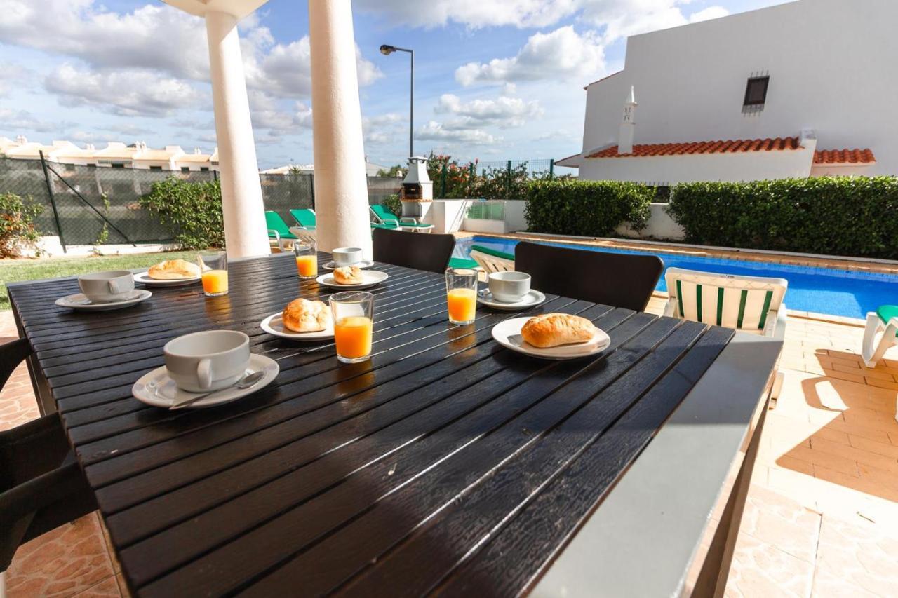 Villa 300M From Beach - By Algarkasa Albufeira Exterior foto